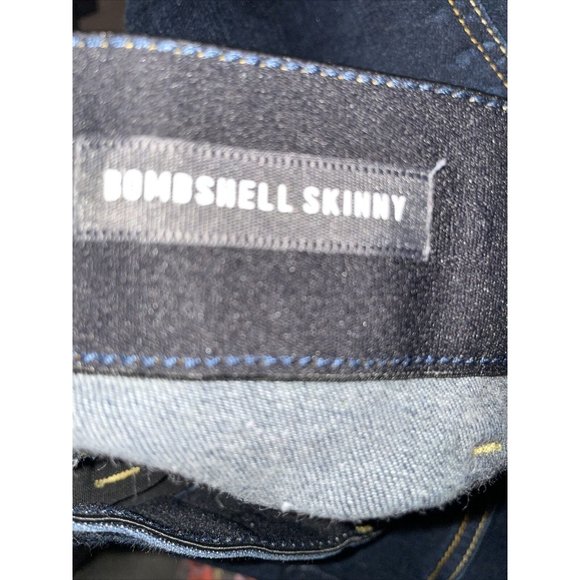 Torrid 28 Regular Bombshell Straight High Rise Premium Stretch Jeans 5X - Picture 4 of 5